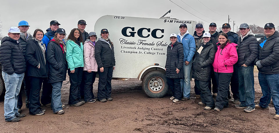 Blinn is coming off a first-place finish at the Griswold Cattle Classic